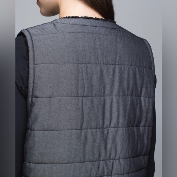 Lululemon Everything She Wants Reversible Vest  Black - Picture 7 of 14